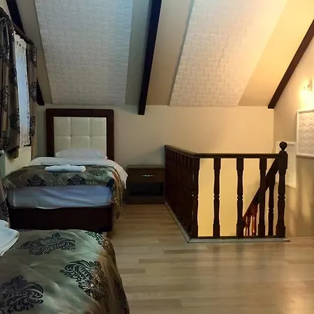 Ada Hotel