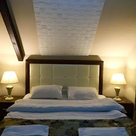 Otel Ada *
