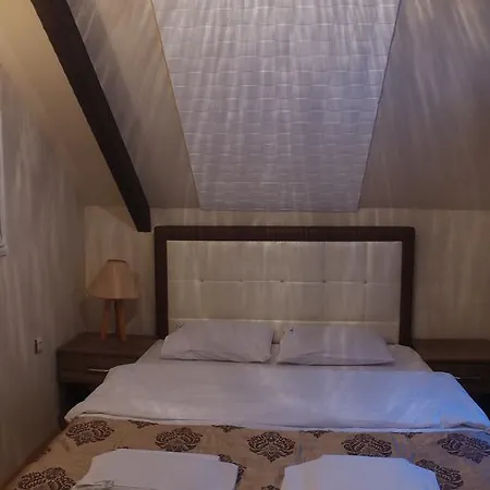 Otel Ada *