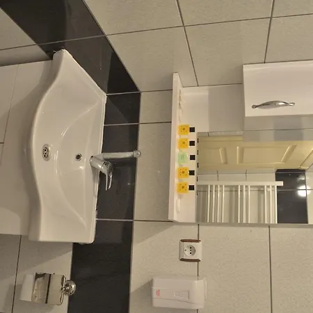 Ada Otel Arsin